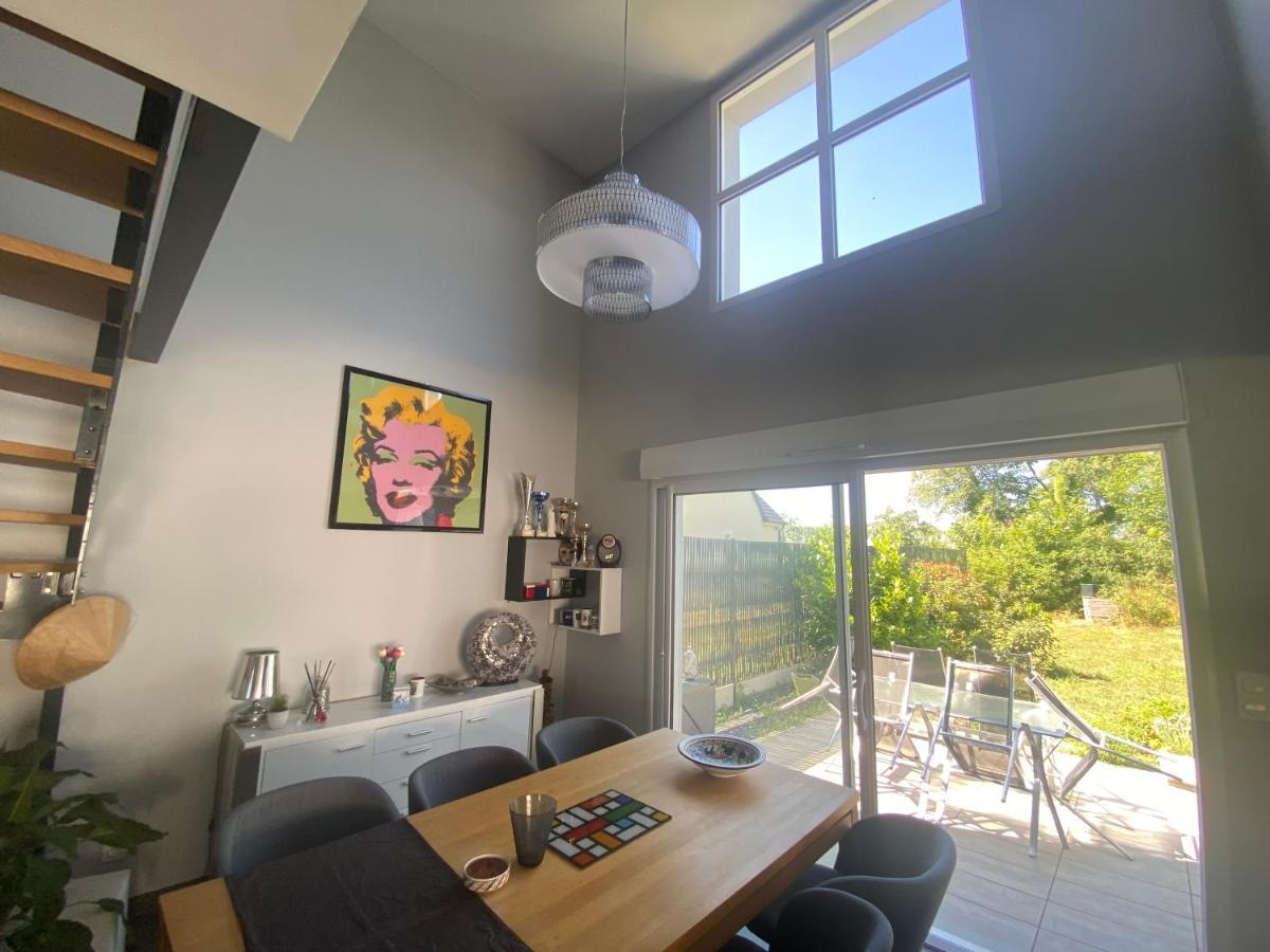 Chambre Avec Salle De Bain Privee Dans Maison Μπουρζ Εξωτερικό φωτογραφία
